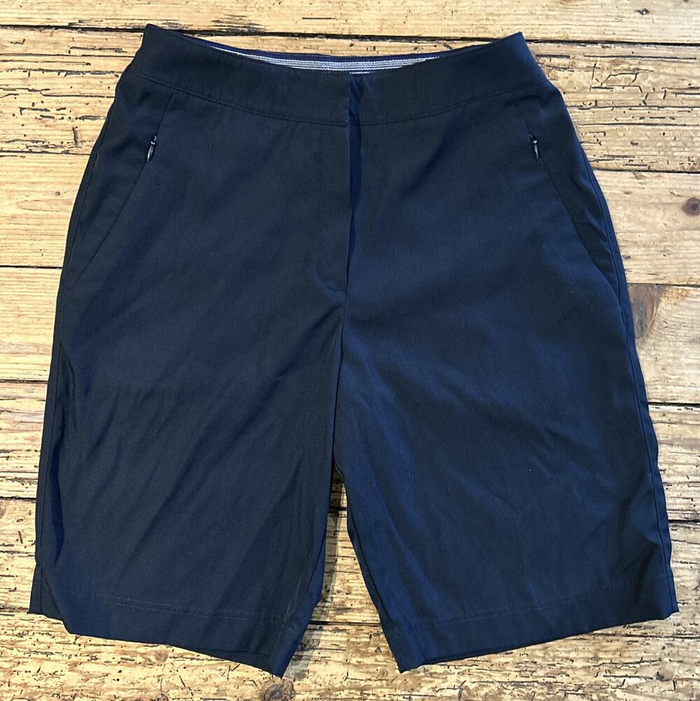 Tail Tech Women’s Vintage Black Gold Bermuda Shorts W/ Zip Pockets Size 4